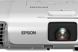 Mali projektor odlične slike – Epson EB-W29