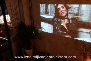 Iznajmljivanje projektora za promociju modne kolekcije Patrizia Pepe